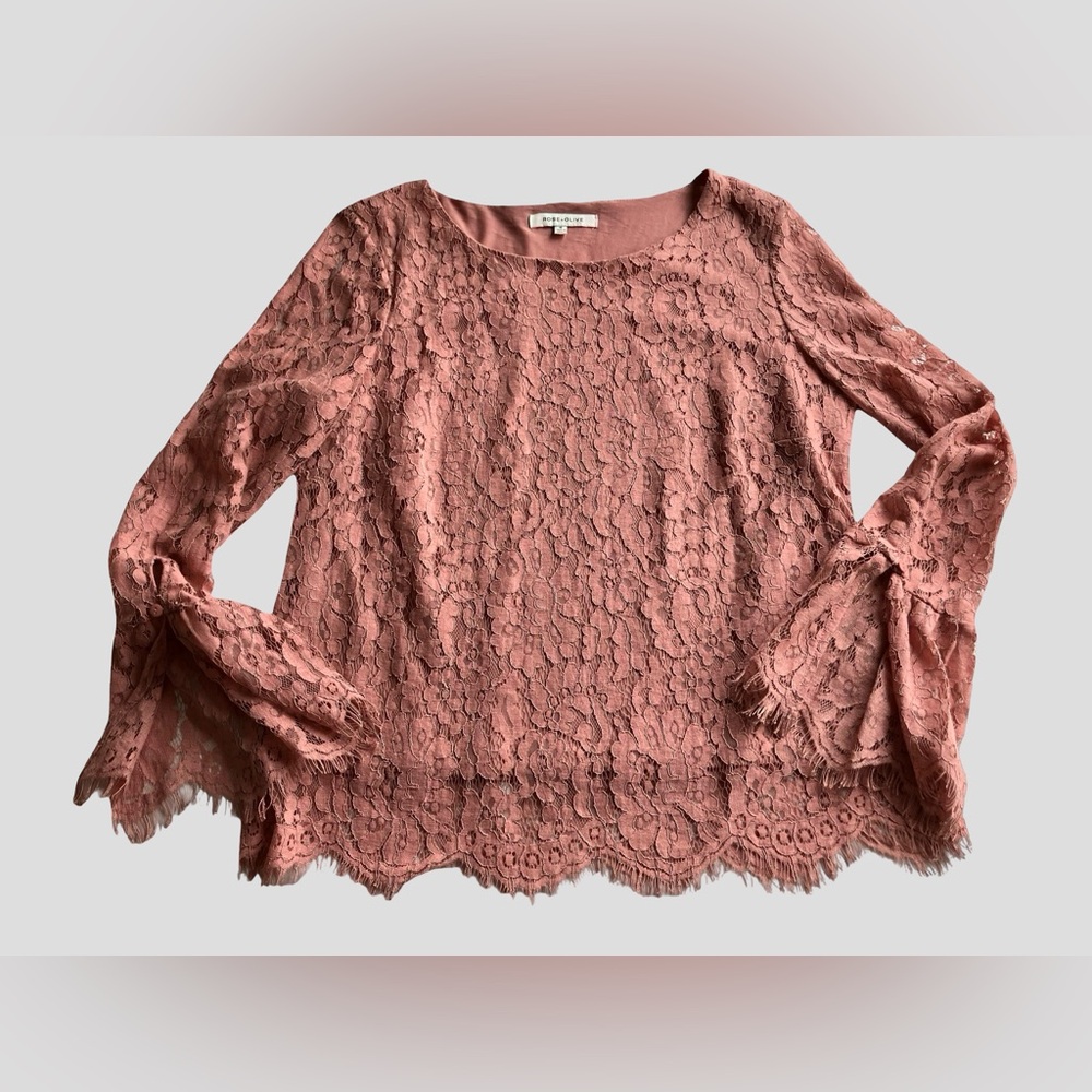 Rose & Olive Dusty Coral Lace Scoop Neck Long Sleeve Top Lining /Sheer Women Med